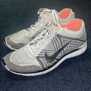 NIKE Free TR Flyknit running sneaker